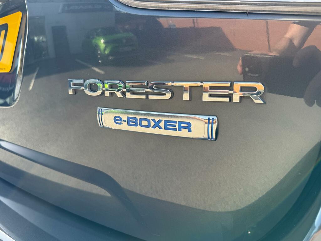Subaru Forester 2.0I E-boxer Xe Lineartronic White #17