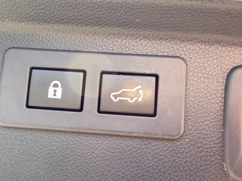 Subaru Forester 2.0I E-boxer Xe Lineartronic White #19