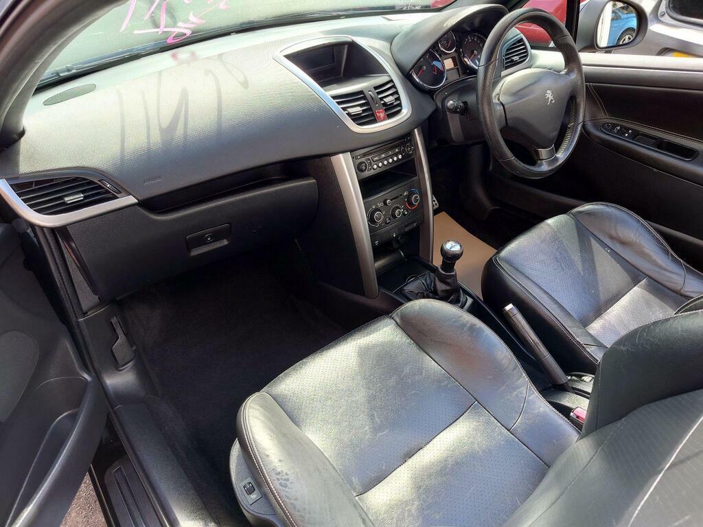 Peugeot 207 CC 1.6 Vti Allure Euro 5 Black #6