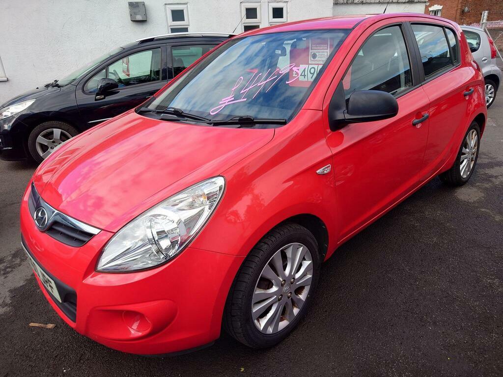 Hyundai I20 1.2 Classic Euro 5 Red