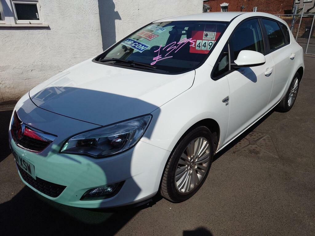 Vauxhall Astra 1.6 16V Exclusiv Euro 5 Black #4