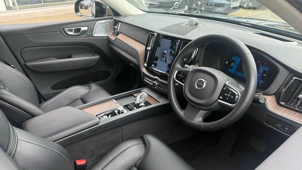 Volvo XC60 Recharge Ultimate, T8 Awd Plug-in Hybrid, CF72UMV Black #4