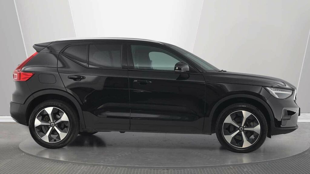 Volvo XC40 Core, B3 Mild Hybrid, Climate Pack, Wheel RE25NVO Black #3
