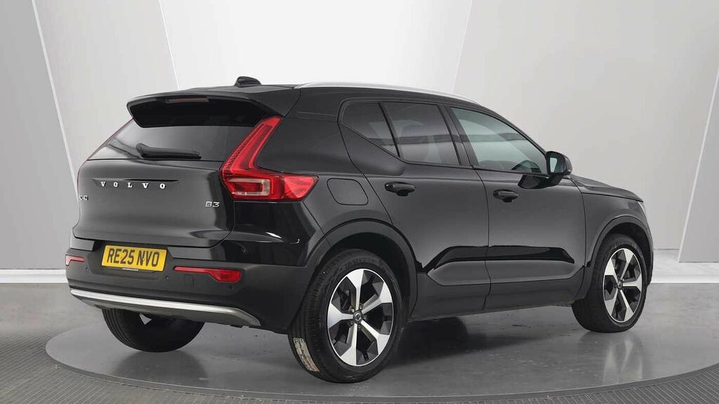Volvo XC40 Core, B3 Mild Hybrid, Climate Pack, Wheel RE25NVO Black #2