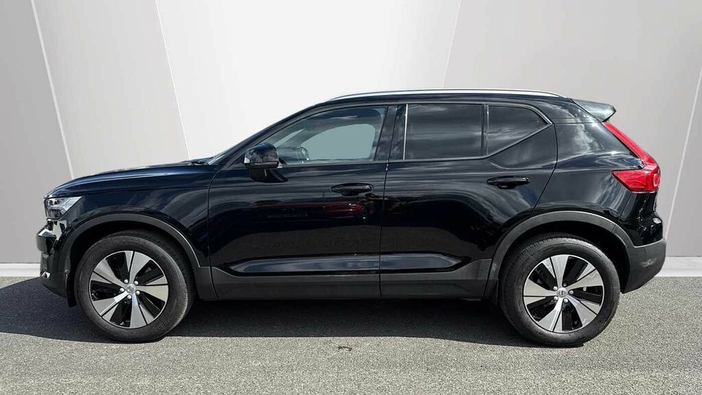 Volvo XC40 T4 Awd Momentum Pro Sunroof, 360 Camera KM20JZU Black #3