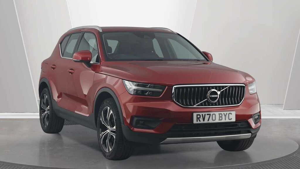 Volvo XC40 Inscription Pro, T3 Rear Camera, Leathe Red