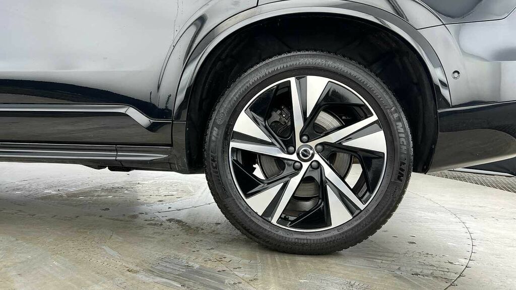 Volvo XC90 Plus, B5 Awd Mild Hybrid, Dark, 7 Seats P Black #4
