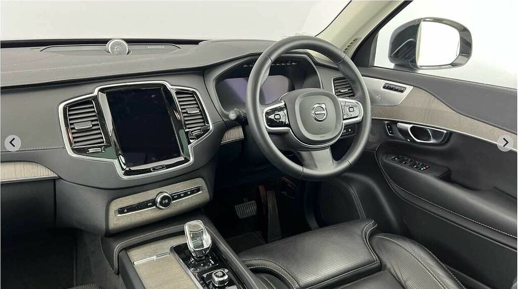 Volvo XC90 Suv Black #8