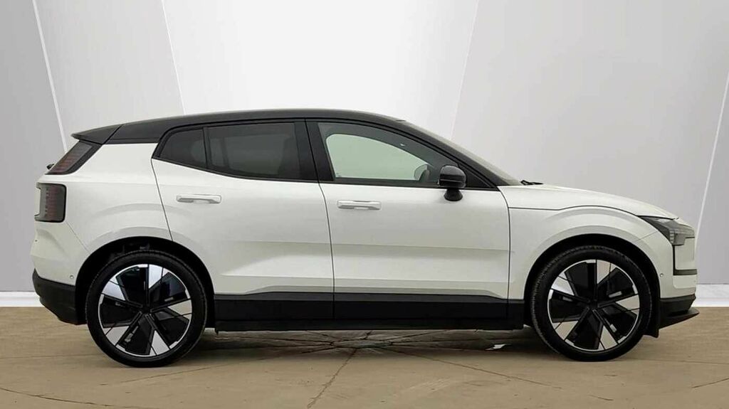 Volvo EX30 Ultra, Twin Motor Performance, Breeze In White #2