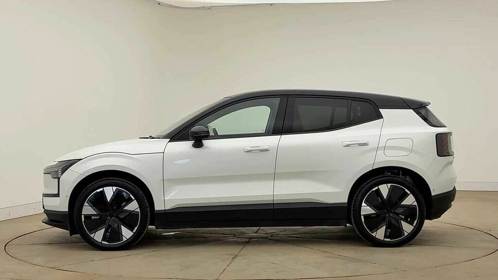 Volvo EX30 Ultra, Twin Motor Performance, Breeze In White #6
