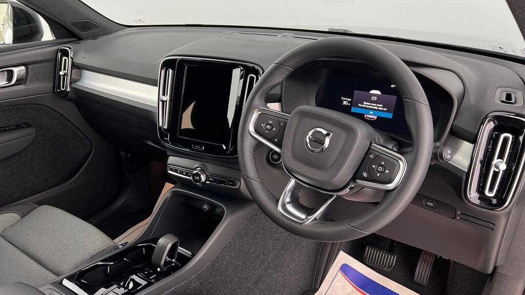 Volvo XC40 Plus, B3 Mild Hybrid, Dark 360 Camera, He KN73JFZ Grey #5