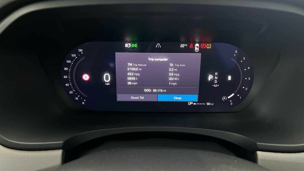 Volvo V90 2.0 B4p Momentum Grey #9