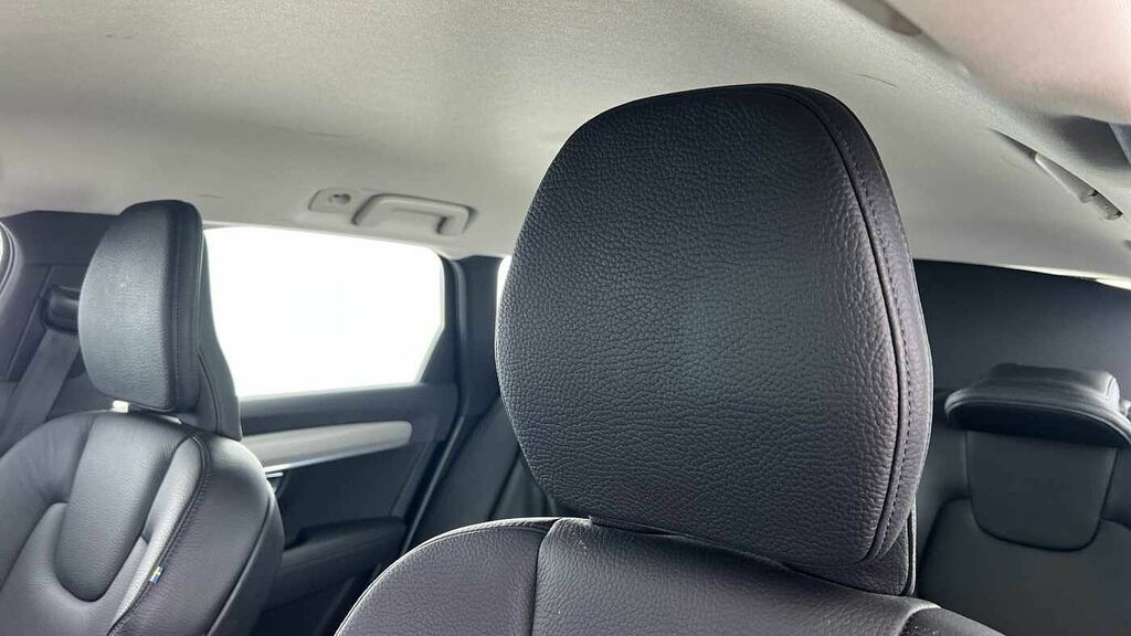 Volvo V90 2.0 B4p Momentum Grey #11