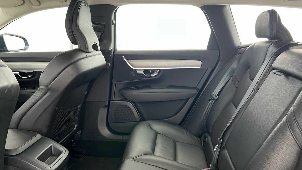 Volvo V90 2.0 B4p Momentum Grey #7