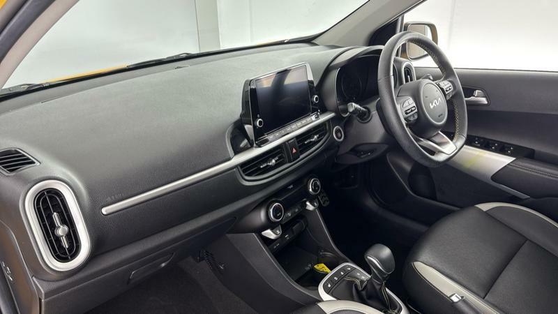 Kia Picanto 1.0 X-line S GY23FBK Yellow #4