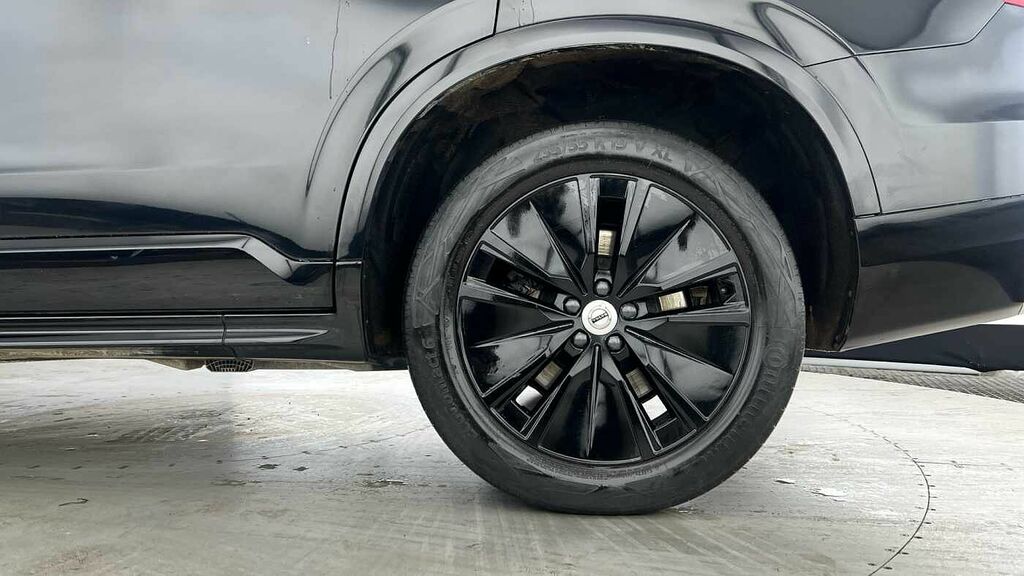 Volvo XC90 Momentum, B5 Awd Mild Hybrid, 7 Seats Black #4