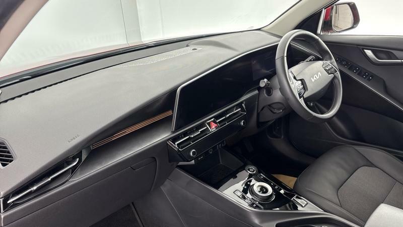Kia e-Niro 150Kw 3 65Kwh Red #4