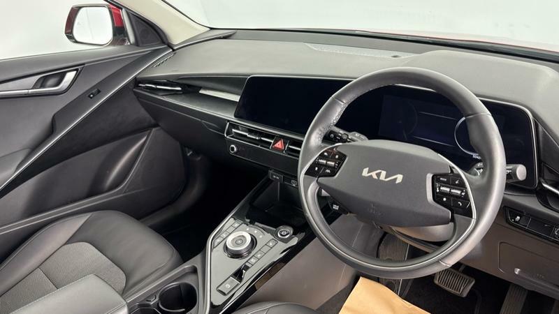 Kia e-Niro 150Kw 3 65Kwh Red #5