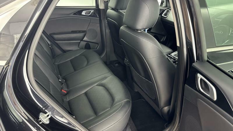 Kia Xceed 1.0 T Gdi 2 Suv Red #25