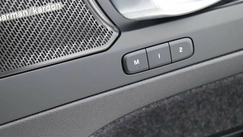 Volvo XC40 Recharge Pro, Single Motor Grey #36