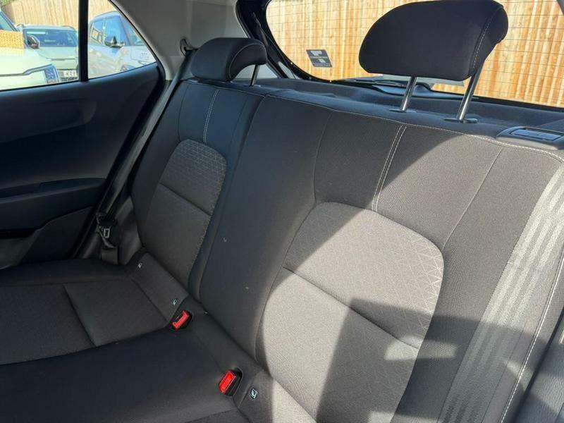 Kia Picanto 1.0 1 4 Seats 66 White #12