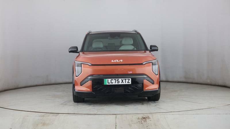 Kia EV3 150Kw Gt-line S 81.4Kwh Orange #5