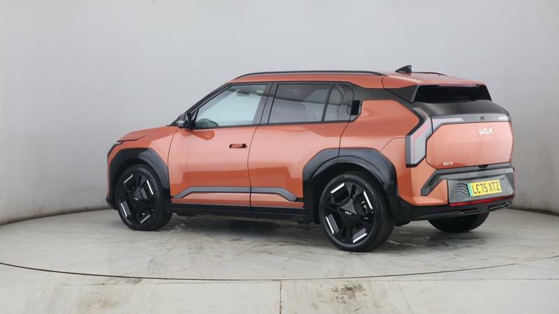 Kia EV3 150Kw Gt-line S 81.4Kwh Orange #2