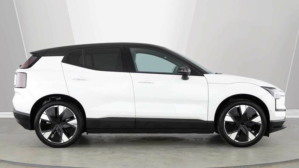 Volvo EX30 Ultra, Single Motor Extended Range, Mist White #2