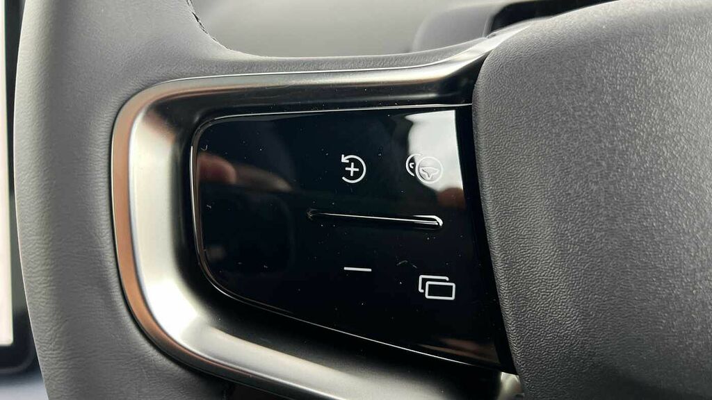 Volvo EX30 200Kw Sm Extended Range Ultra 69Kwh White #13
