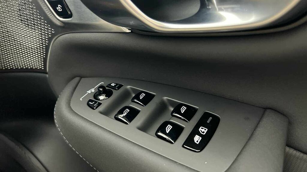 Volvo XC90 Black Edition Plus, B5 Awd Mild Hybrid, 7 Grey #24