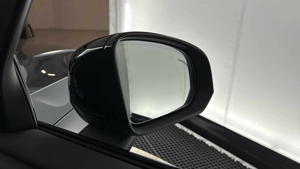 Volvo XC40 2.0 B4 197Ps Mhev Plus Pro Dark Hybrid In Clo Blue #32