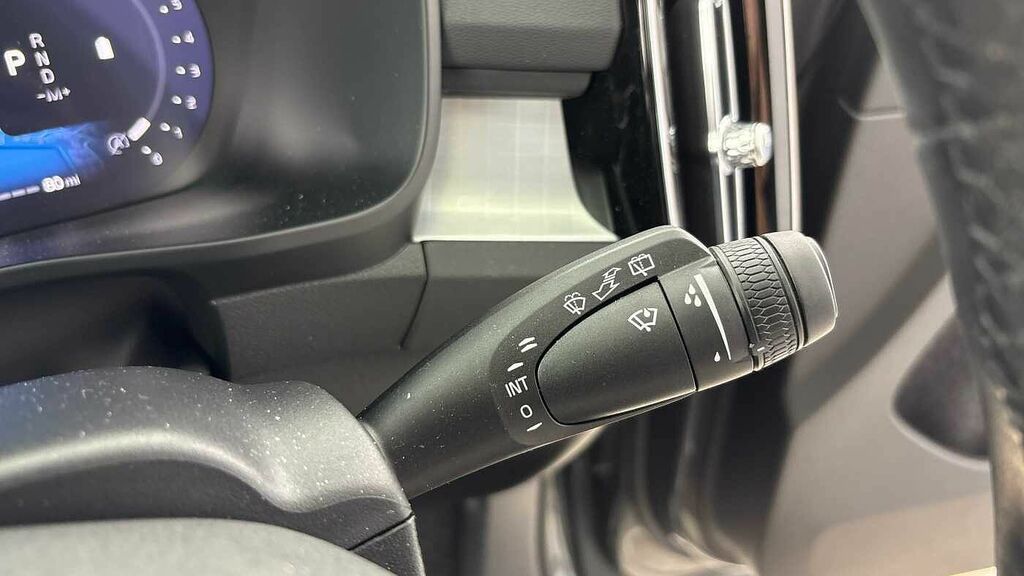 Volvo XC40 2.0 B4 197Ps Mhev Plus Pro Dark Hybrid In Clo Blue #23