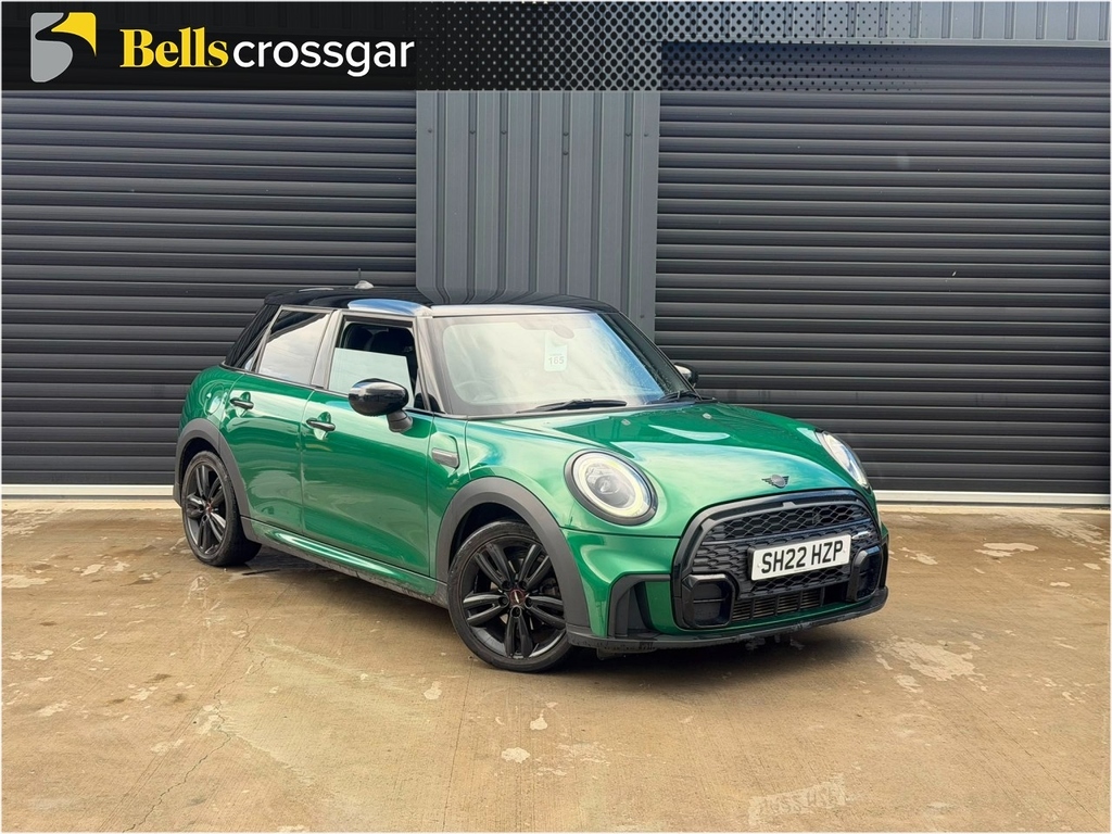 Mini Hatch 1.5 Cooper Sport SH22HZP Green