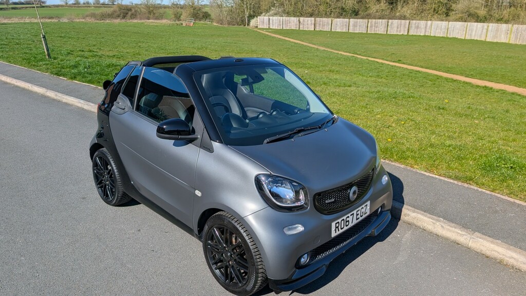 Smart Fortwo Cabrio 0.9 T Brabus Xclusive Grey