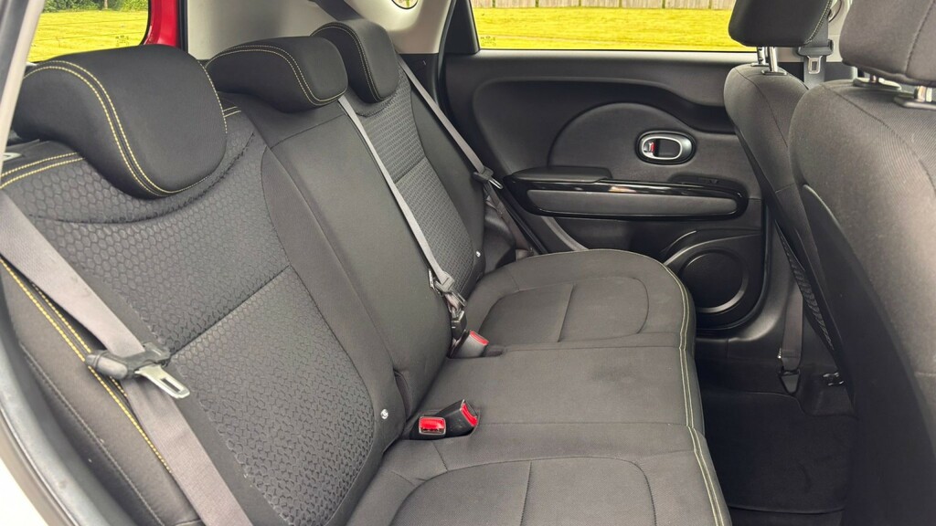 Kia Soul Hatchback Red #19