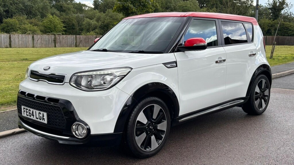 Kia Soul Hatchback Red #24