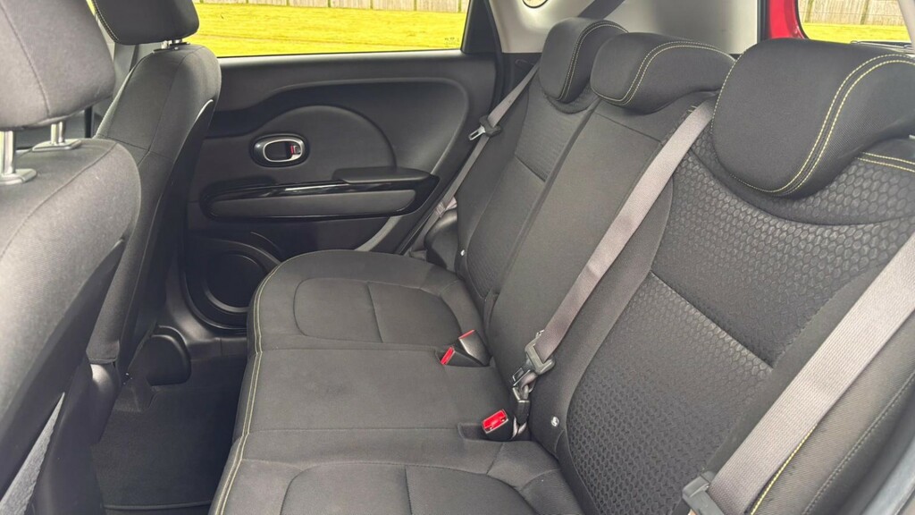 Kia Soul Hatchback Red #20