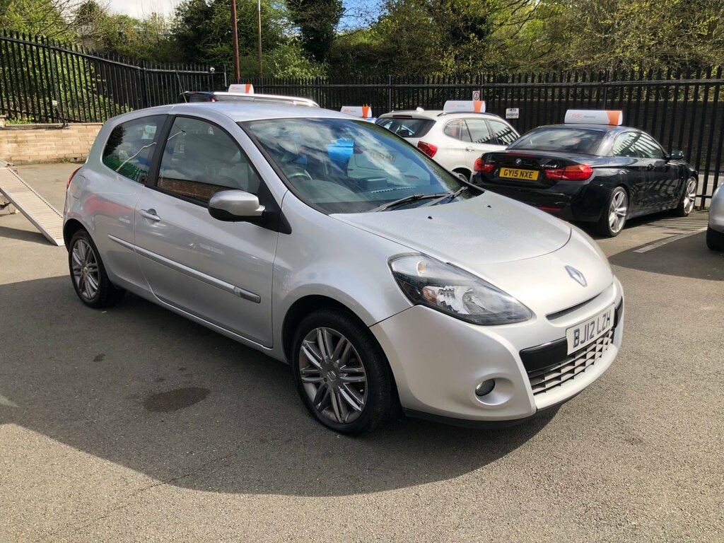 Renault Clio 1.2 Dynamique Tomtom Hatchback E BJ12LZH Silver #2