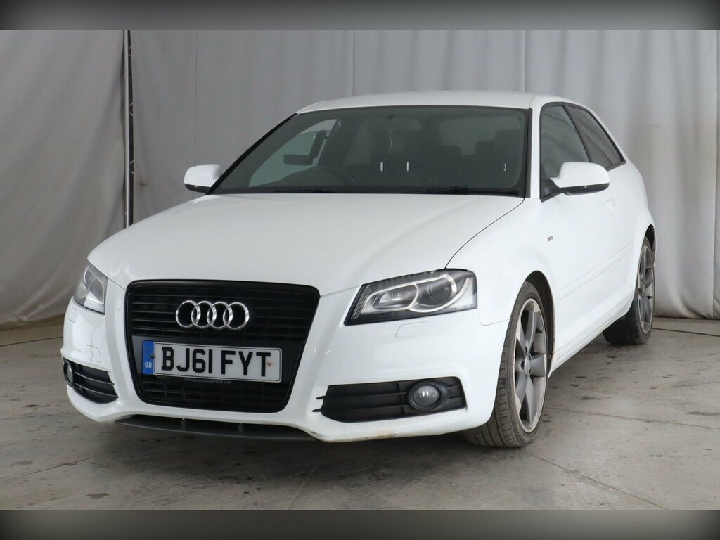 Audi A3 2.0 Tdi Black Edition Hatchback White