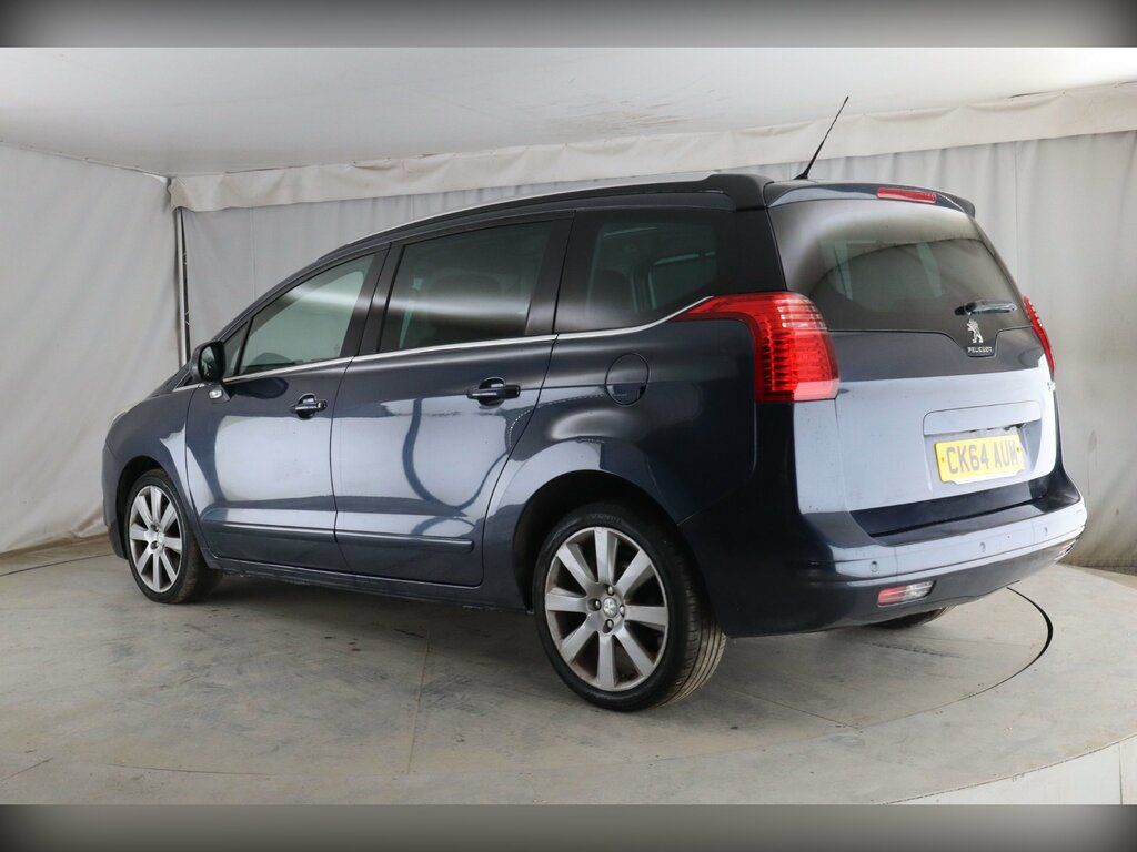 Peugeot 5008 1.6 E-hdi Active Egc White #4