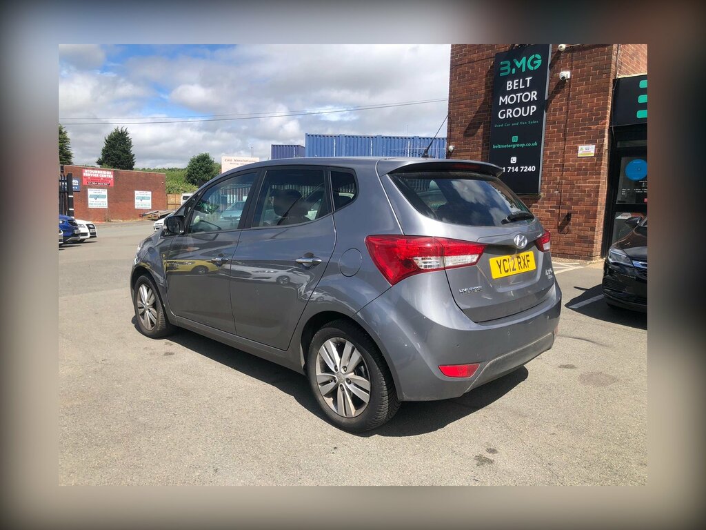 Hyundai Ix20 1.6 Crdi Style Hatchback Euro 5 Grey #5