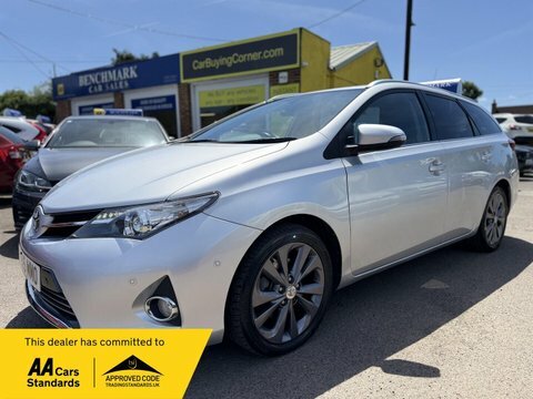 Toyota Auris 1.8 Vvt-h Excel Silver