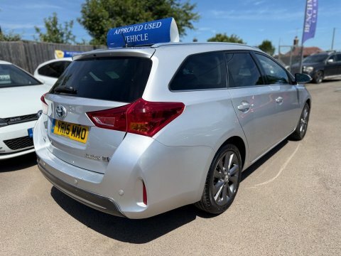 Toyota Auris 1.8 Vvt-h Excel YR15MMO Silver #5