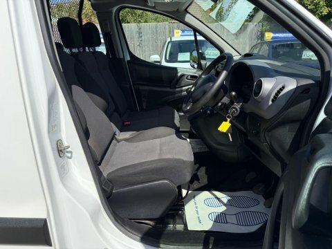 Peugeot Partner Panel Van White #20