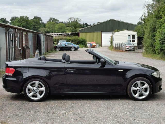 BMW 1 Series 120D Se Convertible Black #3
