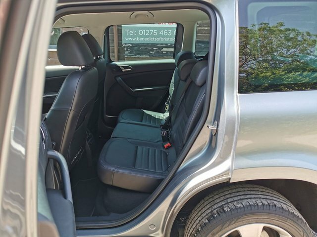 Skoda Yeti 2013 13 2.0 White #26