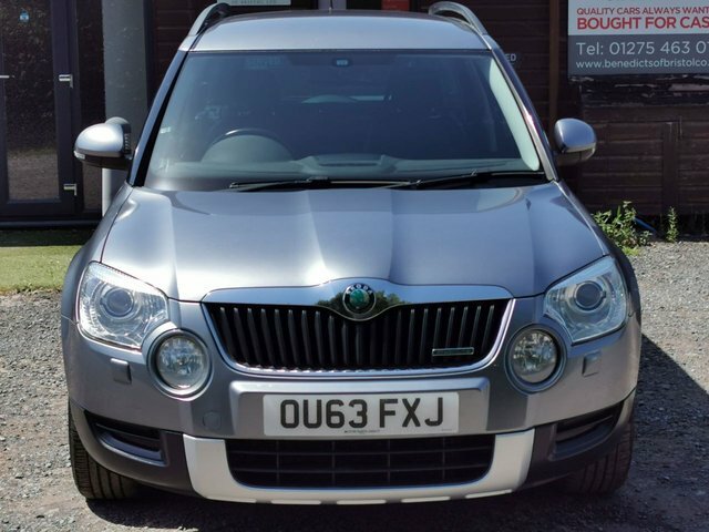 Skoda Yeti 2013 13 2.0 White #13