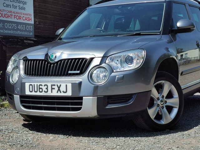 Skoda Yeti 2013 13 2.0 White #53