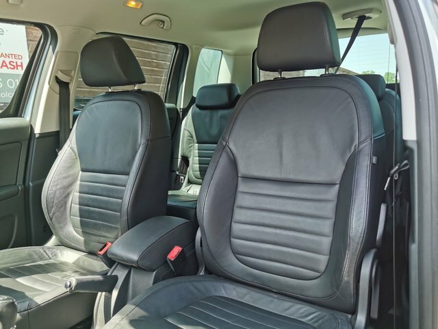 Skoda Yeti 2013 13 2.0 White #18