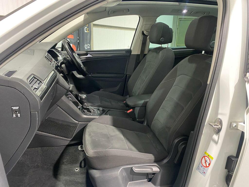 Volkswagen Tiguan Suv 2.0 Tsi Sel Dsg 4Motion Euro 6 Ss 2018 NRZ2775 White #3